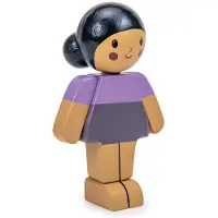 Tender Leaf Toys poppen familie - Amandel meisje houten speelgoed pop.