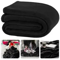 Cheqo Fleece Deken - Groot Formaat - Wasbaar - Donkergrijs - Warmtedeken - Bovendeken - 125 x 150 cm - Polyester Fleece - Winterdeken - Warme Deken Voor Woonkamer - Fleece Plaid