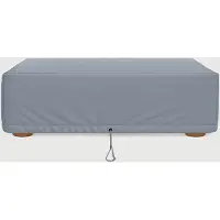 Ethnicraft outdoor regenhoes voor Monocle serie