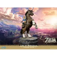 First 4 figures - The Legend Of Zelda: Breath Of The Wild (Link On Horseback) RESIN Statue /Figures