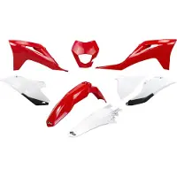 Ufo Ggkit703-999 Plastic Set