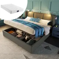 HAUSS SPOLE Gestoffeerd Bed 140x200 cm - Tweepersoonsbed Met Leeslamp en USB - Met Opbergruimte - Met Matras - PU - Grijs