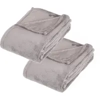 Atmosphera Fleece deken of plaid harig - 2x - lichtgrijs - 125 x 150 cm - polyester - Bankdeken - Fleece plaid