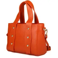 Giulia Schoudertas Terracotta