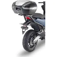 Givi Drager van de topkoffer