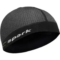 Spark Rally Muts onder de helm