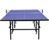 Vente-unique Opvouwbare blauwe tafeltennistafel op wieltjes voor buiten met accessoires - L274 x B152.5 x H76 cm - JORDIE