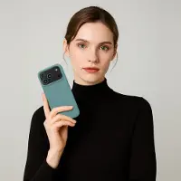 Kwmobile telefoonhoesje geschikt voor Apple iPhone 17 Pro Max - Hoesje met siliconen coating - Smartphone case in Arctische nacht