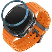 Kwmobile Beschermende Ring geschikt voor Samsung Galaxy Watch Ultra 47mm Fitness Tracker - Bezel Ring voor smartwatch - Beschermring voor smartwatch in blauw / wit.
