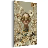 MuchoWow Aluminium schilderij 40x60 cm - Wanddecoratie metaal - Vrouw - Bloemen - Zonnebril - Wit - Metalen muurdecoratie woonkamer - Decoratie industrieel - Foto op dibond - Industriële accessoires slaapkamer