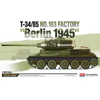 ACADEMY T-34/85 Nr.183 Fabriek Berlijn 1945