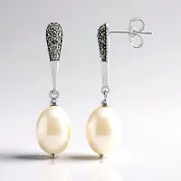Cavill - Elegante Zilveren Oorbellen - 925 Sterling Zilver - Witte Zoetwater Kweekparels 11x9 mm - Pavé Gezet Marcasiet 0,22 ct - Vintage Stijl