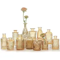 Famanu - 12 Stuks Glazen bud vaasset, kleine amberkleurige bloemenvazen voor centerpieces in bulk, mini vintage vaas voor bruiloft, huis, tafeldecoratie