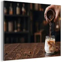 MuchoWow Aluminium schilderij 40x30 cm - Wanddecoratie metaal - Espresso - Melk - Café - Metalen muurdecoratie woonkamer - Decoratie industrieel - Foto op dibond - Industriële accessoires slaapkamer