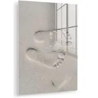 MuchoWow Glasschilderij 30x40 cm - Schilderij acrylglas - Voeten - Afdrukken - Zand - Foto op glas - Muurdecoratie woonkamer - Wanddecoratie slaapkamer - Schilderijen