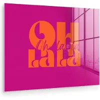 MuchoWow Glasschilderij 80x60 cm - Schilderij acrylglas - Oh la la - Roze - Oranje - Gestapelde letters - Foto op glas - Muurdecoratie woonkamer - Wanddecoratie slaapkamer - Schilderijen