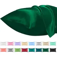 Famanu – 2 Pack Satijnen Kussenslopen - Standaard Formaat Zacht Effen Kleur Microfiber Satijnen Kussensloop - Envelop Sluiting Kreukvrij Vervagingsbestendig Ademend ( cm - Groen)