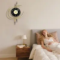 Famanu - Wandklok Stil zonder Tikkende Geluiden, wandklok woonkamer groot 54CM, wandklokken modern goud en zwart, Metalen