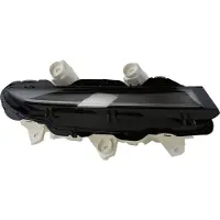 Netparts24 Johns, LED-dagrijlicht links, geschikt voor Peugeot 2008, modeljaren 08/19 - 09/23, inclusief lampenhouder