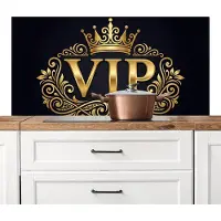 KitchenYeah Spatscherm keuken 120x60 cm - Kookplaat achterwand VIP - Kroon - Goud - Muurbeschermer - Spatwand fornuis - Hoogwaardig aluminium