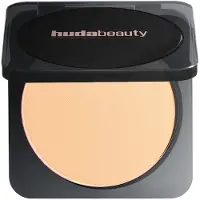 Huda Beauty - Easy Bake Pressed Powder BANANA BREAD