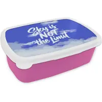 MuchoWow Broodtrommel Roze - Lunchbox Sky is not the limit - Blauwe lucht - Wolken - Brooddoos 18x12x6 cm - Brood lunch box - Broodtrommels voor kinderen en volwassenen