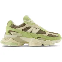New Balance 9060r Sneakers Dames - Geel - Maat 37 - Leer