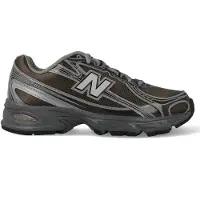 New Balance Sneakers laag '740' taupe / lichtgrijs / zwart