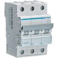Ledvance Sensor LED Floodlight | 17W 3000K 1465Lm/2200lm 830 IP65