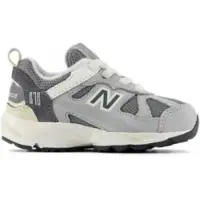 New Balance 878 lace in de kleur grijs.