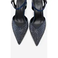 Forever & Always Vilka Verfraaide Slingback Kitten Heel Pumps