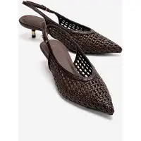 Prologue Orelis Kitten Heel Pump