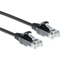 ACT Zwarte 7 meter LSZH U/UTP CAT6 datacenter slimline patchkabel snagless met RJ45 connectoren