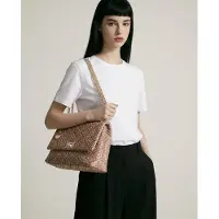 Kassandra Schoudertas Women