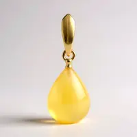 Cavill - Hanger Sterling Zilver 925 met 18K Goud Verguld - 3,85 ct Milky Baltic Amber Barnsteen - Peervormige Cabochon - Elegant Dames Sieraad