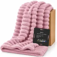 BOTC Luxe Fleece deken - Plaid - Super Zacht, Warm en Donzig - Cadeau - 150x200cm - Roze