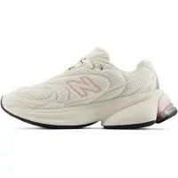New Balance Sneakers laag '5030' lichtroze / natuurwit