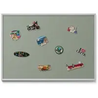 Tulup Magneetbord met Zilveren Frame - Olijf Magneetbord in Effen Kleuren - 100 cm x 70 cm - Licht olijfkleur - Magnetisch Bord Kindvriendelijk - Memobord Magnetisch - Magnetisch Bord Rechthoekig