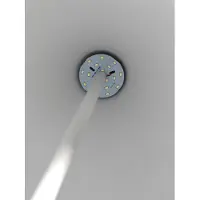STONES Indi vloerlamp met een modern design, gemaakt van wit metaal, met een verstelbare lampenkap en een zwart stoffen snoer. Inclusief een 8-Watt LED-lamp
