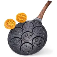 By Lille Vilde Granieten eierpan met 7 gaten BLACK&WOOD 26 cm