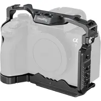 SmallRig 5583 Cage w/ Airtag Slot for Sony Alpha 7R V / 7 IV
