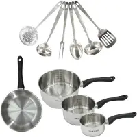 Fackelmann Set bestaande uit: 1 koekenpan (20 cm), 3 roestvrijstalen pannetjes en 6 roestvrijstalen keukengerei, merk Geneva