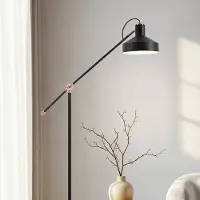 LumenXL Staande lamp Tom - zwart met bronzen details en kantelbare arm