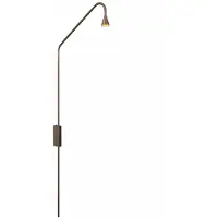 Trizo21 - Austere Push Plug EU Messing Wandlamp