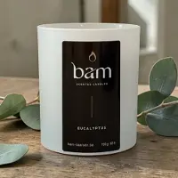 Bam Eucalyptus Geurkaars – Houten Wiek – Vegan Kaars van Zonnebloemwas – 60 Branduren – Handgemaakt in België