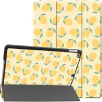 IMoshion Design Trifold Bookcase voor de Apple iPad 9 (2021) 10.2 inch / iPad 8 (2020) 10.2 inch / iPad 7 (2019) 10.2 inch - Citrus Dream