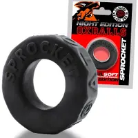 Oxballs - Sprocket Cockring - Night Edition - Siliconen/TPR - Zwart