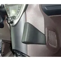 KUDA Console Toyota iQ 2009-