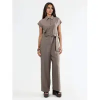Busem Wijd-Geschouderde Overhemdkraag Jumpsuit met Knopen