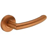 Intergriff Deurkruk (2x) Luca rond 20mm haaks op rozet brons geborsteld PVD gecoat | Ronde deurklinken